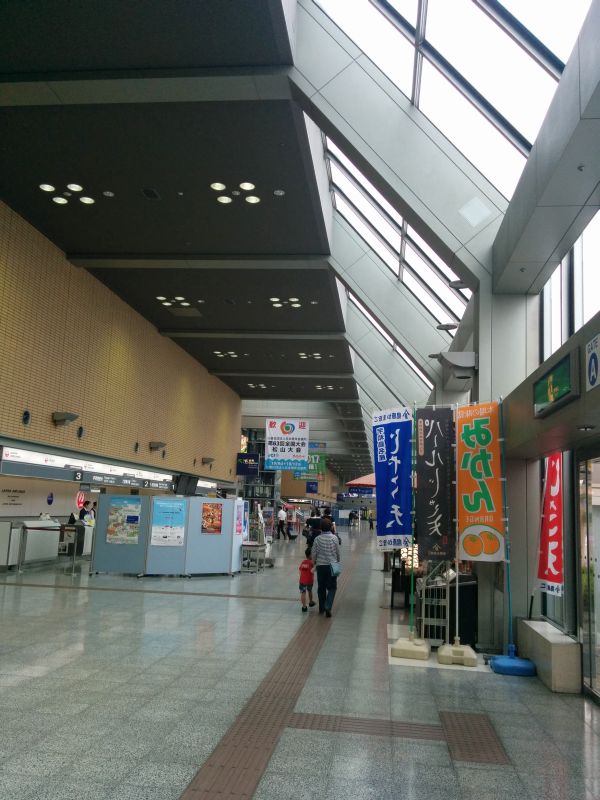 松山空港の様子