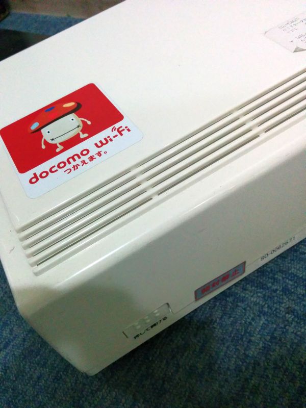 床に置いてる機器