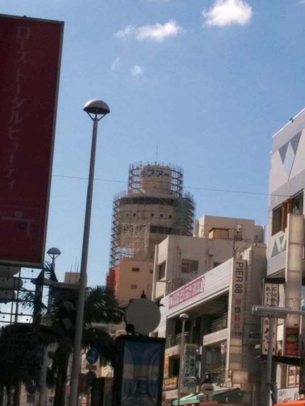 ゼファー沖縄タワー
