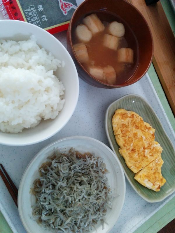 本日の朝食