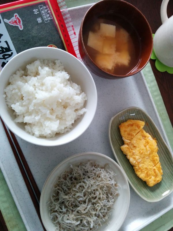 本日の朝食