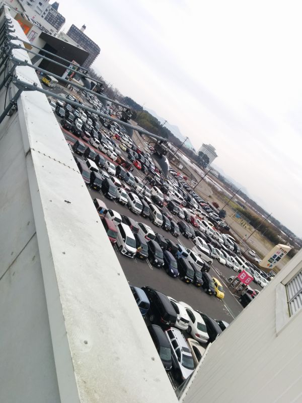 駐車場風景