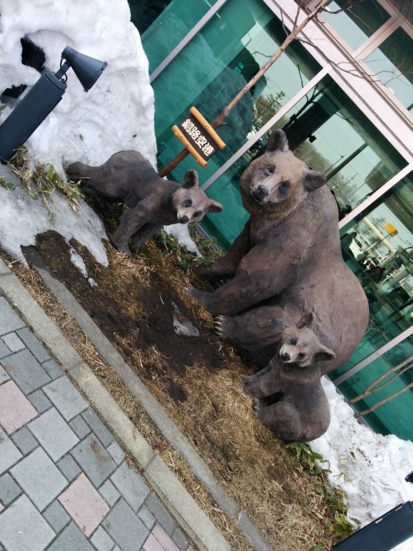 熊の銅像