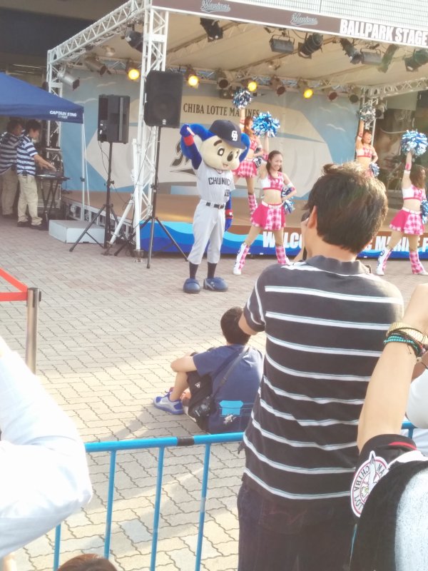 ドアラ登場