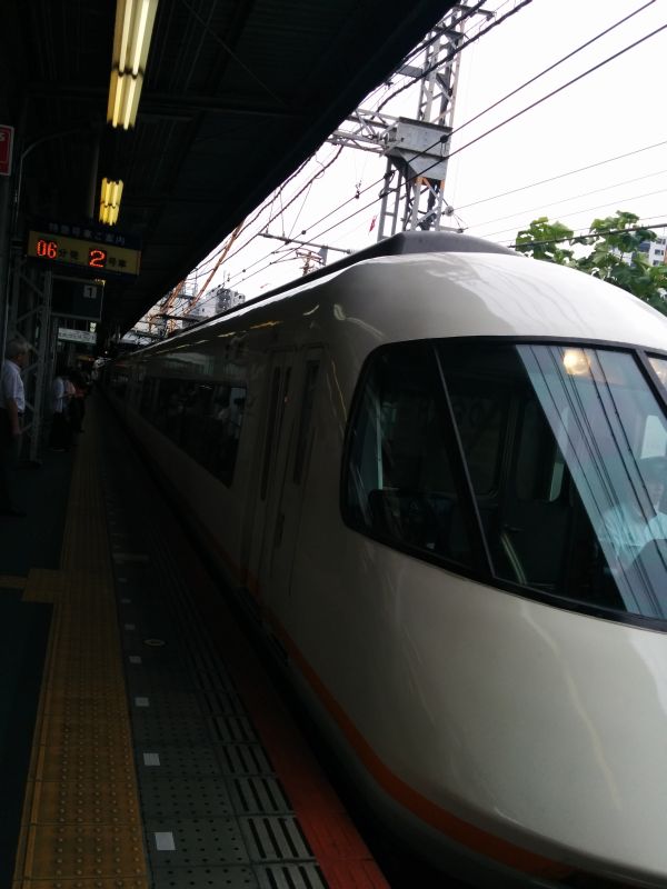 本日の特急列車