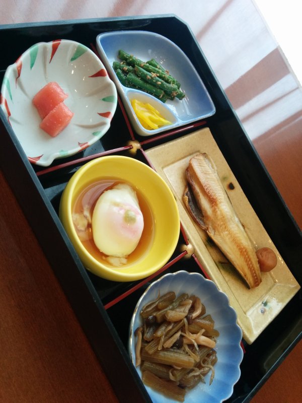 本日の朝食