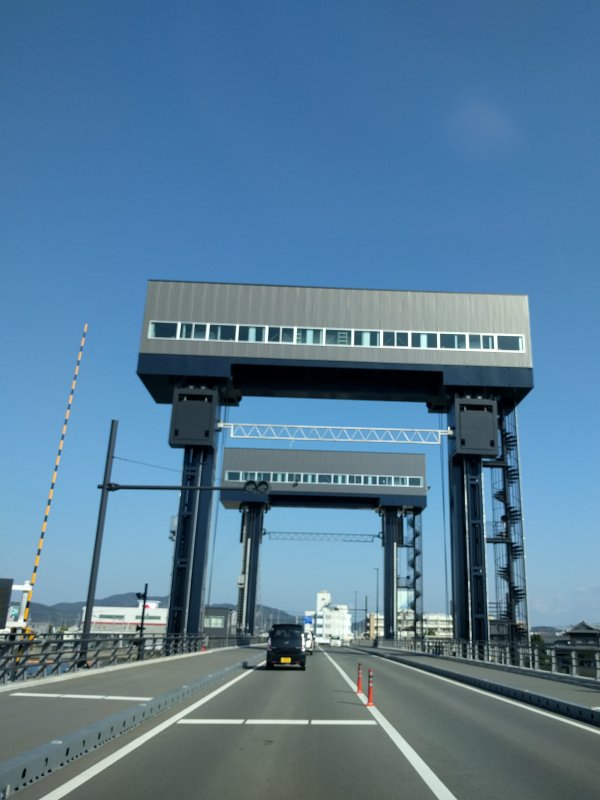 橋の建造物