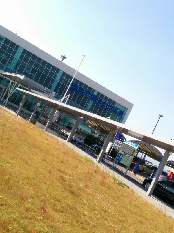 徳島空港着