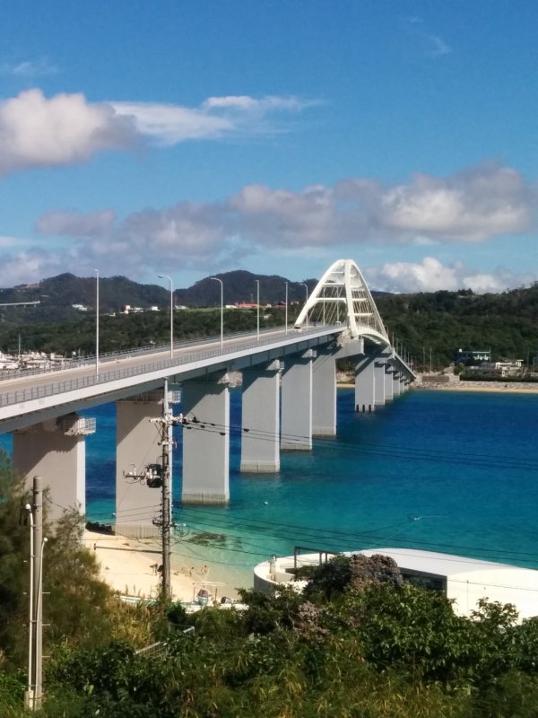 続・瀬底大橋