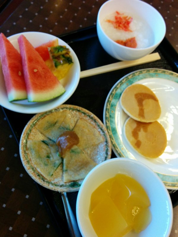 本日の朝食