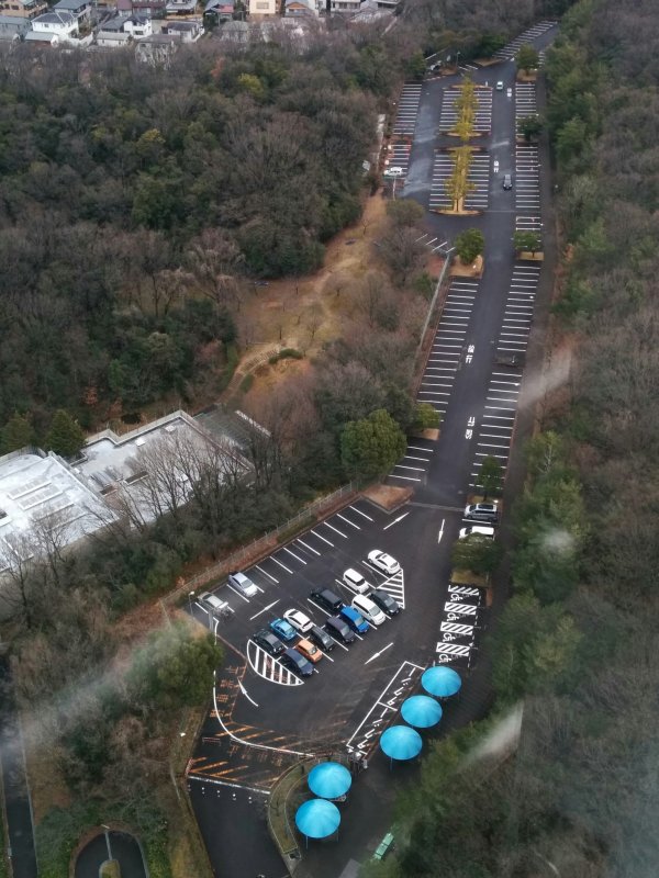 上から見た駐車場