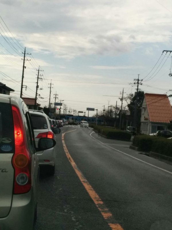 踏切待ち列