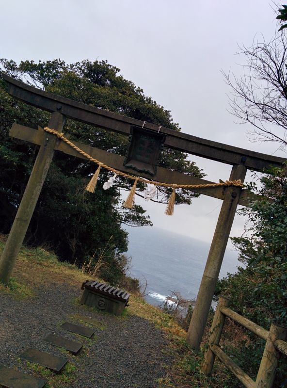 鳥居