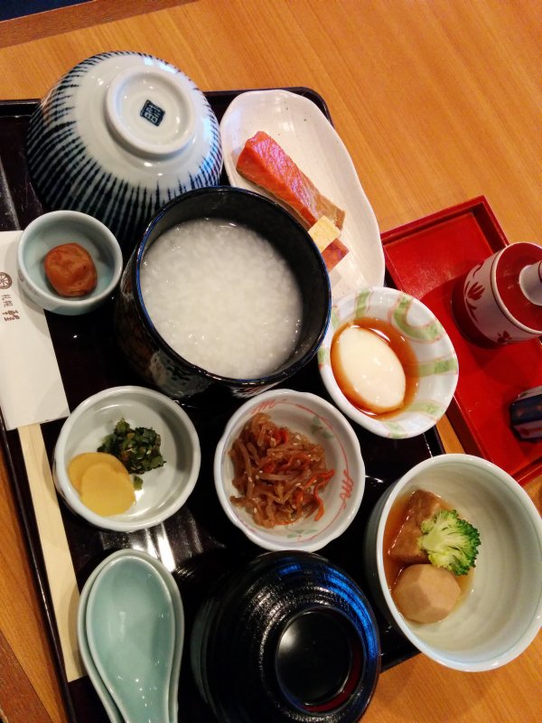 本日の朝食