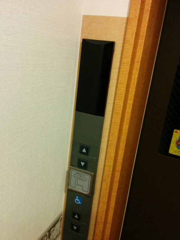 エレベーターの故障