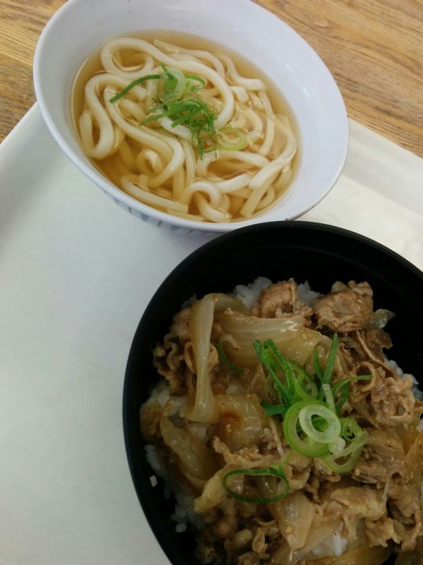 本日の昼食