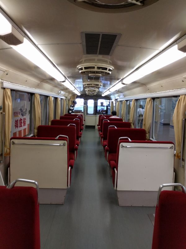 車両の内部