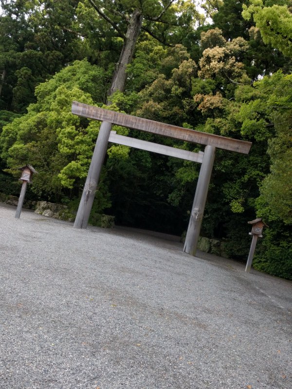鳥居