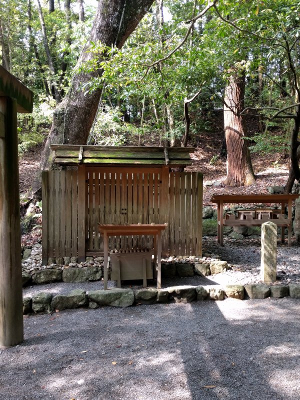 子安神社