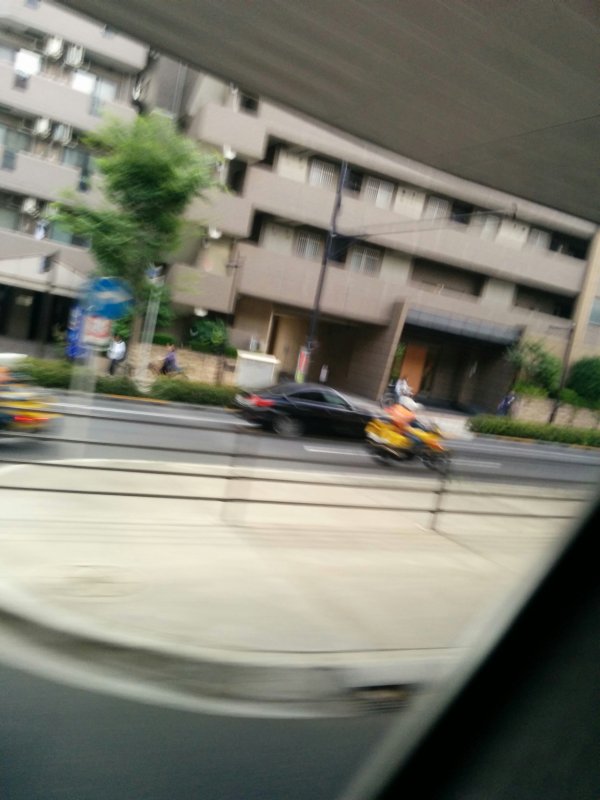黄色の緊急二輪車