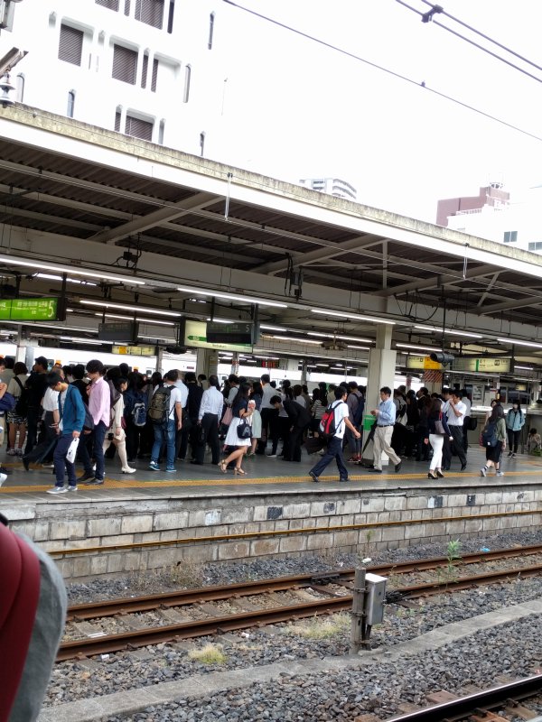 ラッシュアワー時間帯