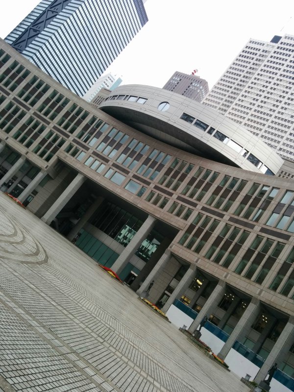 都議会議事堂