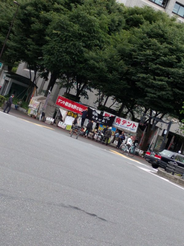 経産省前のテント