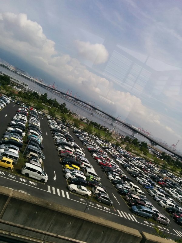 空港の駐車場