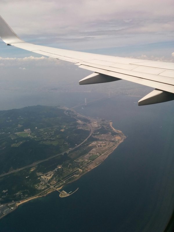 淡路島と明石海峡大橋