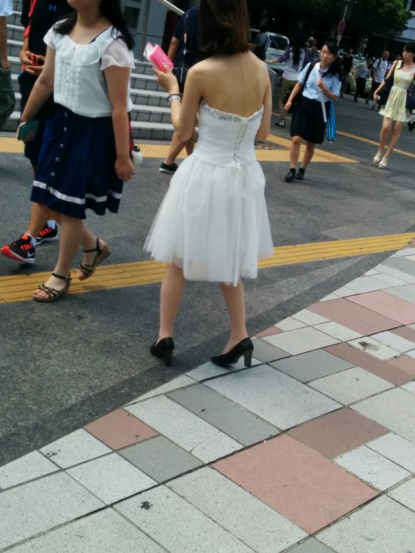 ティッシュ配り