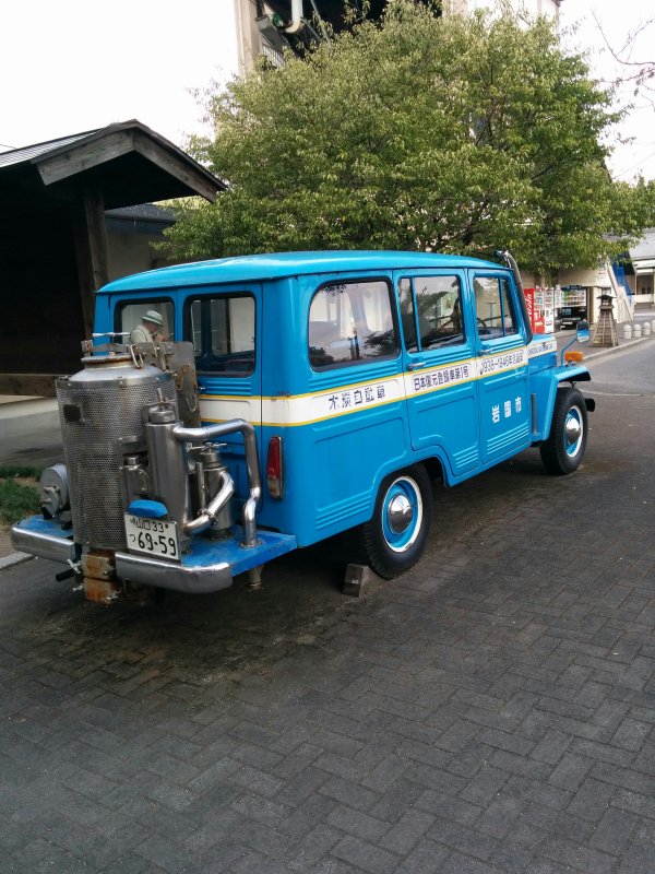 木炭自動車