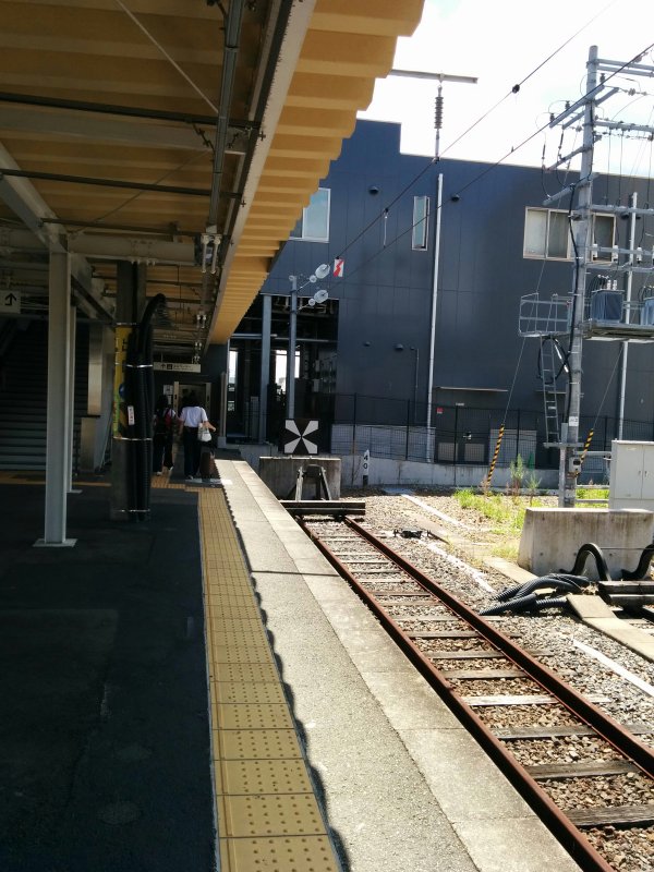 ドンツキ＠早岐駅