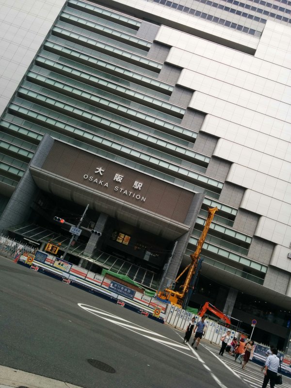 大阪駅前の工事