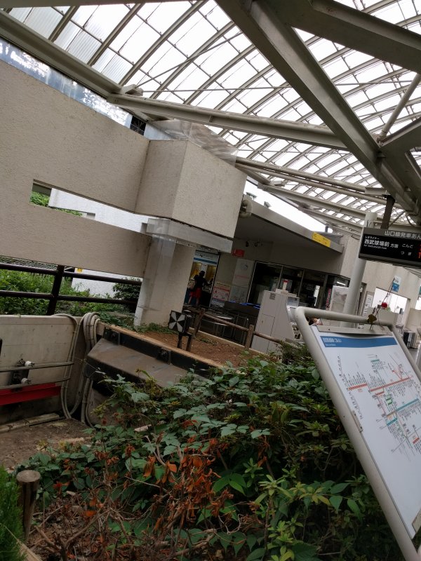 ドンツキ＠西武遊園地駅