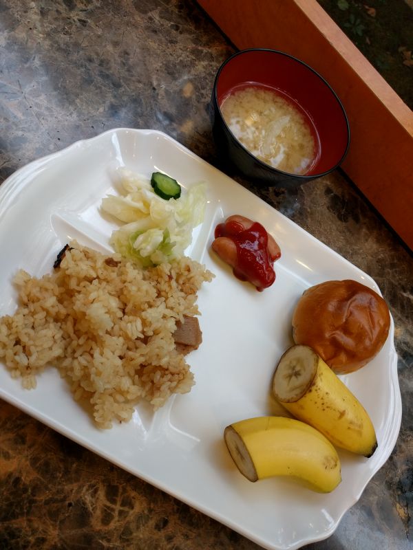 本日の朝食