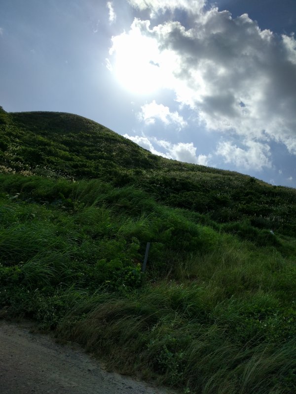 カラ岳