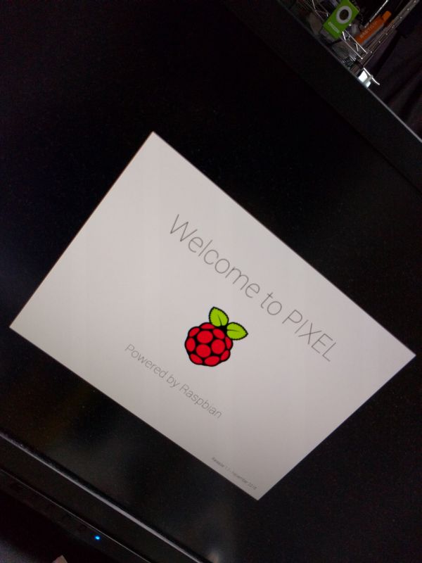 RaspBerry Pi3の起動