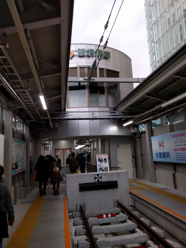 ドンツキ＠阪堺電気軌道天王寺駅前駅