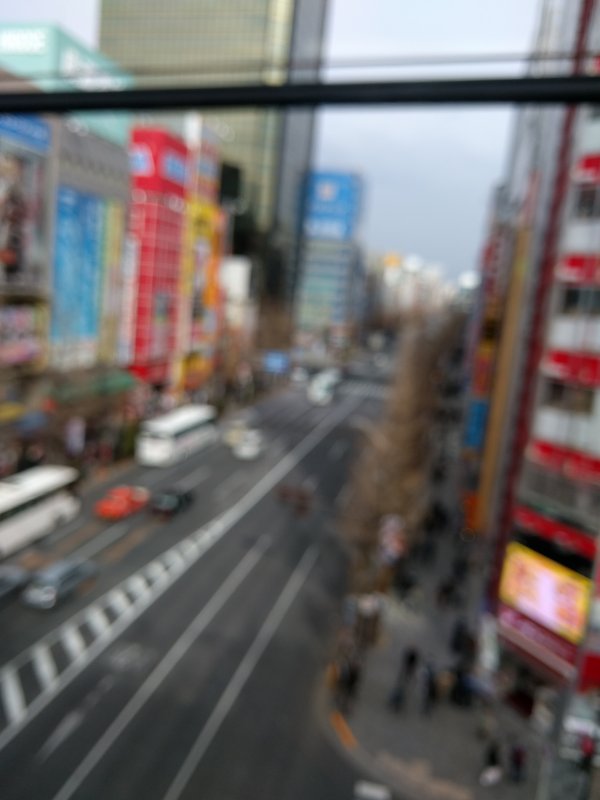 秋葉原通過