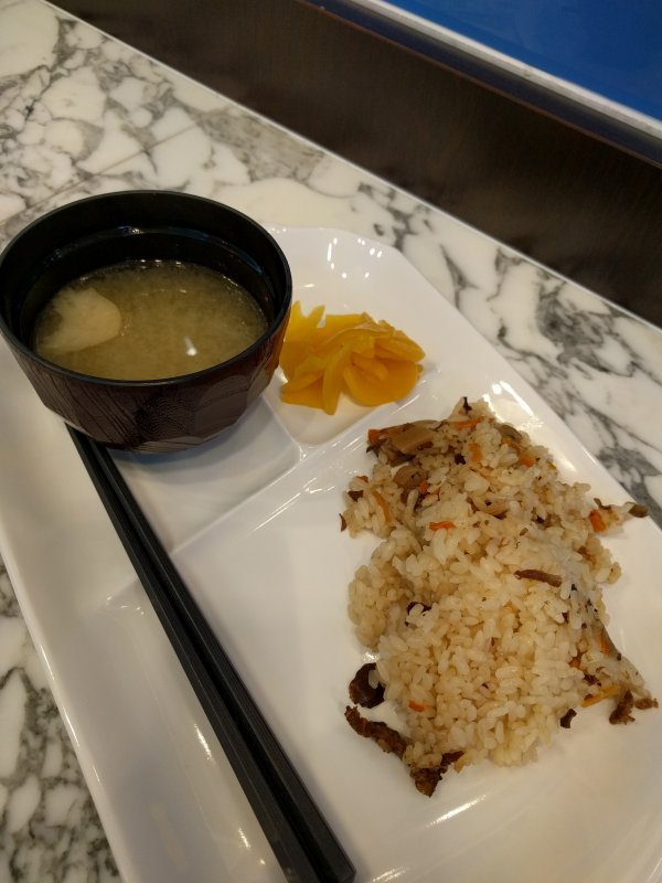 本日の朝食
