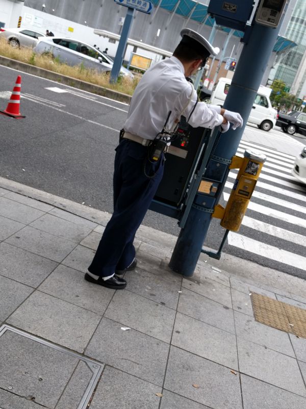 信号機の手動操作