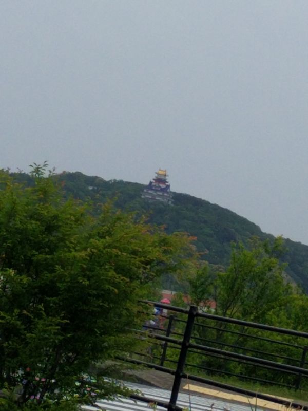 謎の城