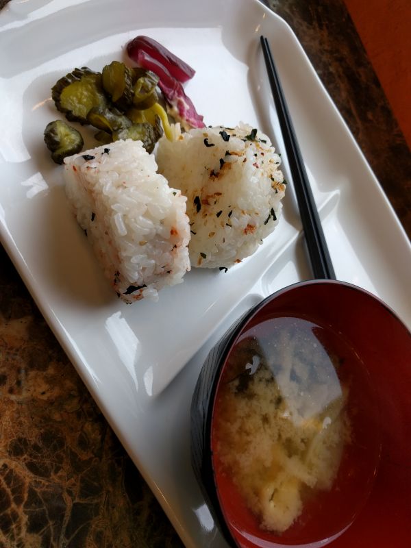 本日の朝食