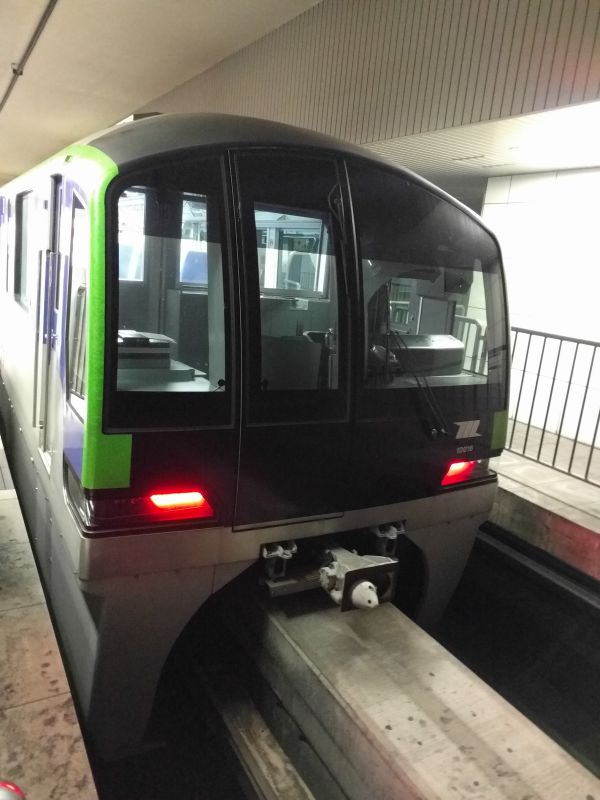 モノレールの車両