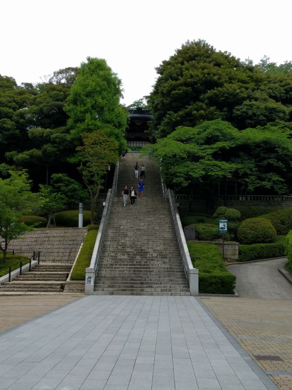 本殿への階段