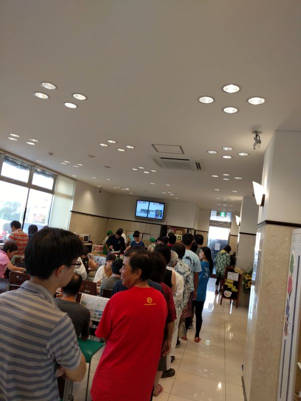 朝食会場