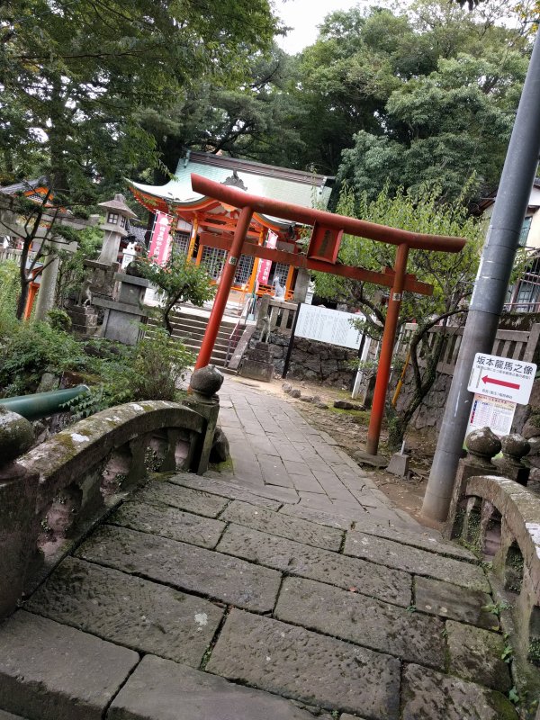 近所の稲荷神社