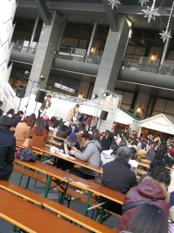 駅前のイベント