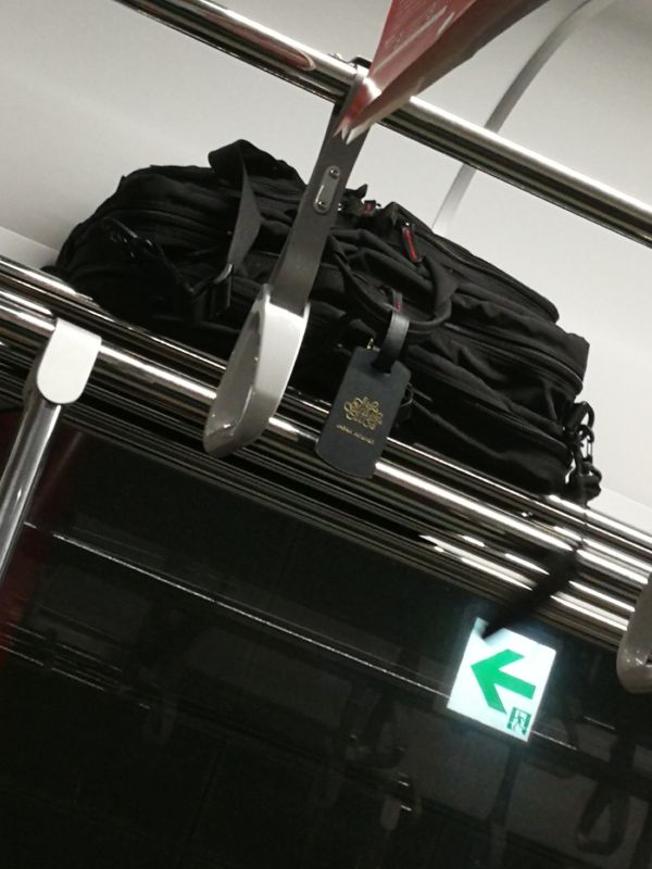 手荷物のタグ