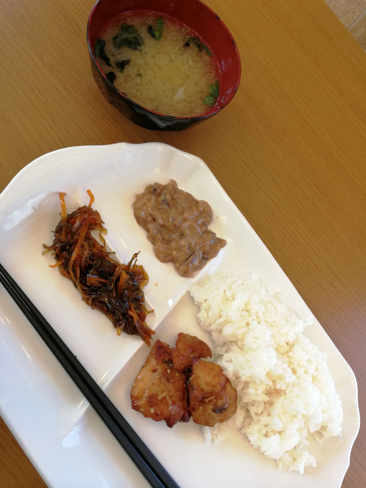 本日の朝食